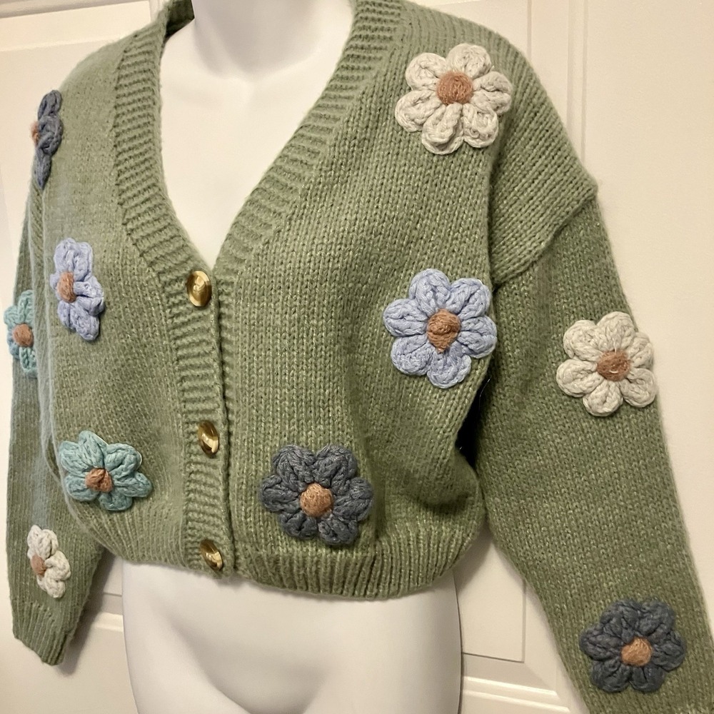 Debut Sz Small Crochet Green Sweater Cropped Big Flowers Boho Daisy Cottage Core